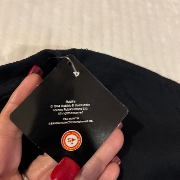 50%off w♥️ New Pac Man Shirt Large Men's  Black Rubik's Cube Mash Up Retro #15 - Picture 4 of 5